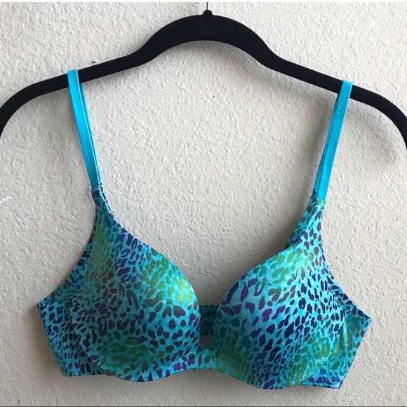 Victoria’s Secret push up bra 32B - Picture 1 of 3